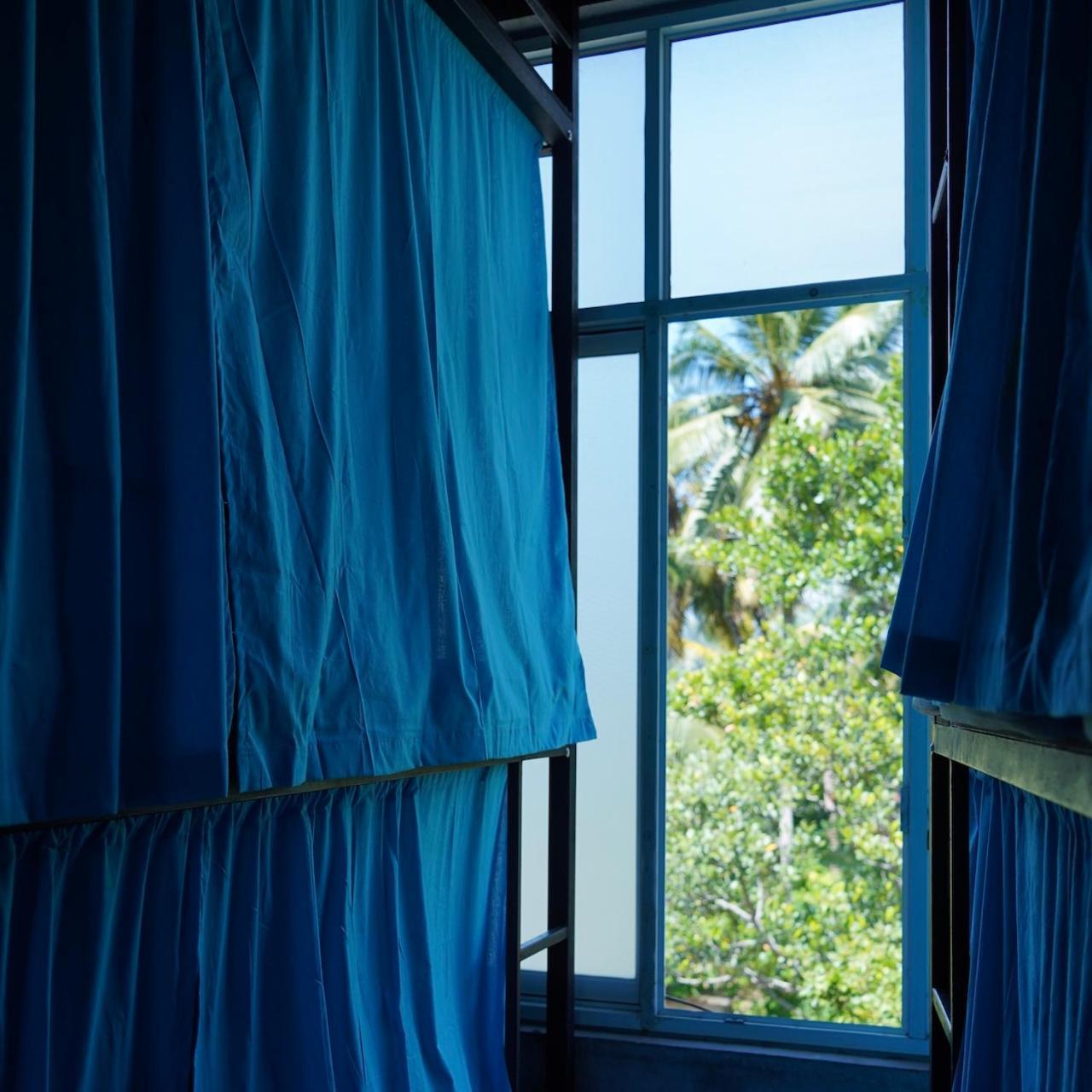 Cycling Hostel Sri Lanka Unawatuna Buitenkant foto