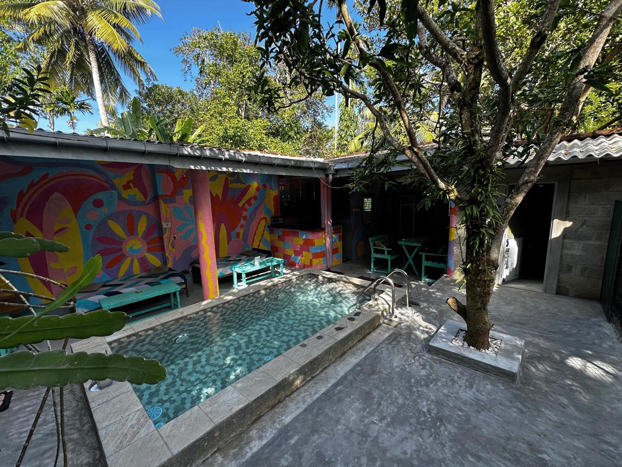 Cycling Hostel Sri Lanka Unawatuna Buitenkant foto